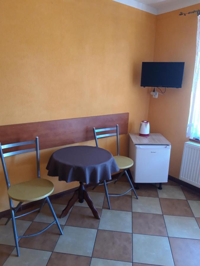 Pokoje goscinne Marcin Łeba Esterno foto