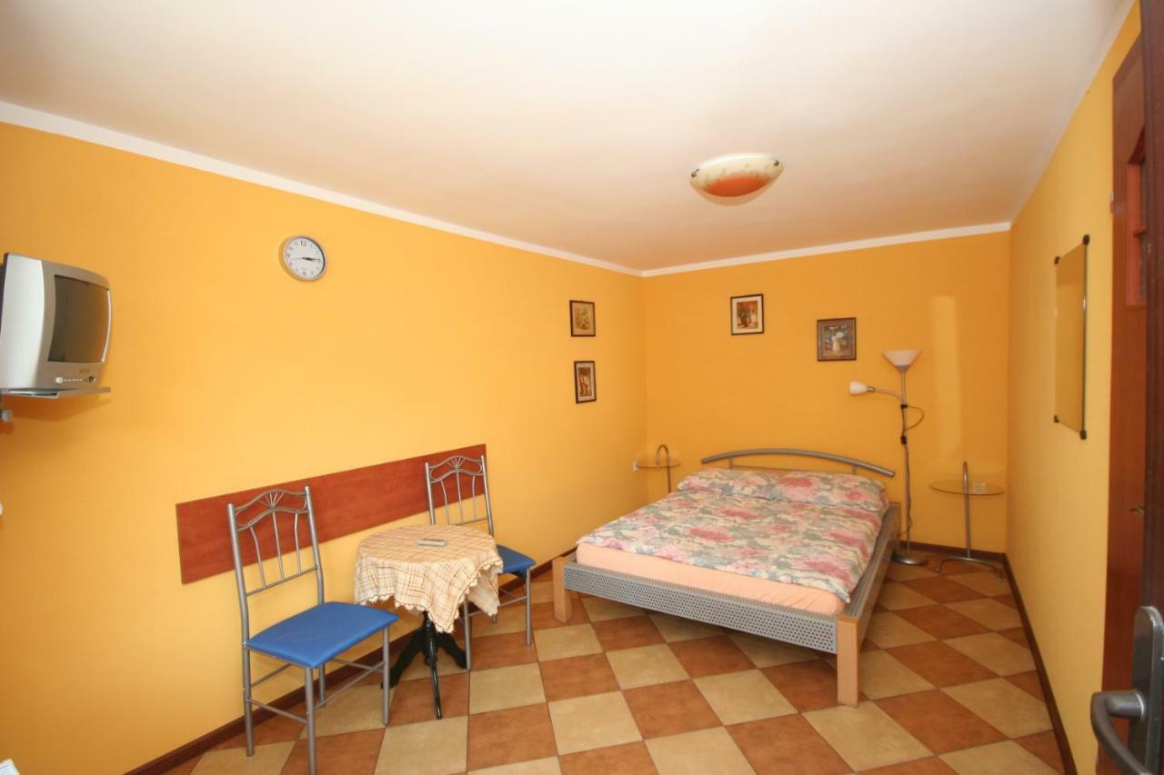 Pokoje goscinne Marcin Łeba Esterno foto